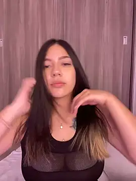 Snapshot of Latina_vanessa chatting on 01.08.25 Latina vanessa online show from 01.08.25
