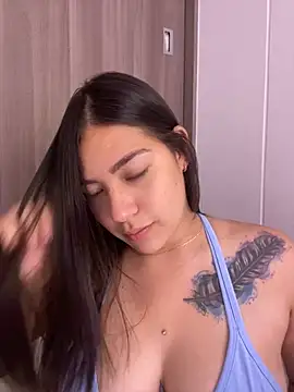 Snapshot of Latina_vanessa chatting on 01.08.25 Latina vanessa online show from 01.08.25