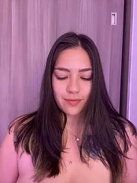 Snapshot of Latina_vanessa chatting on 01.12.25 Latina vanessa online show from 01.12.25