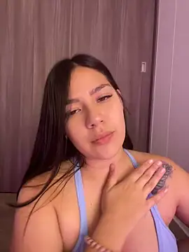 Snapshot of Latina_vanessa chatting on 01.25.25 Latina vanessa online show from 01.25.25