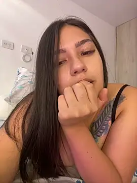 Snapshot of Latina_vanessa chatting on 01.31.25 Latina vanessa online show from 01.31.25