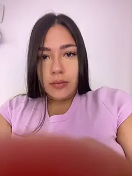 Snapshot of Latina_vanessa chatting on 02.24.25 Latina vanessa online show from 02.24.25