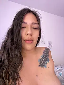 Snapshot of Latina_vanessa chatting on 03.07.25 Latina vanessa online show from 03.07.25