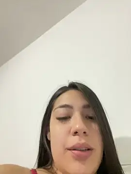 Snapshot of Latina_vanessa chatting on 09.24.25 Latina vanessa online show from 09.24.25