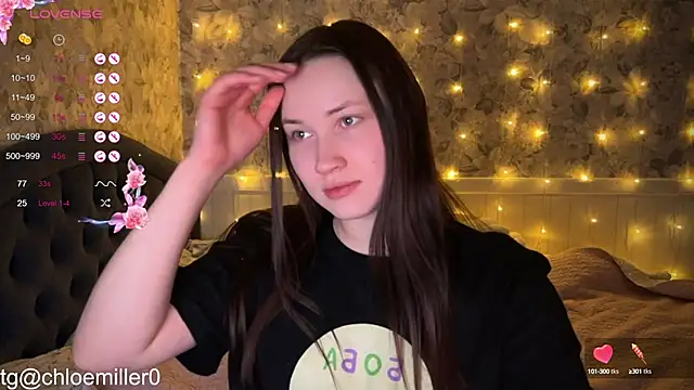 ChloeMillerMeow online show from 02.15.25