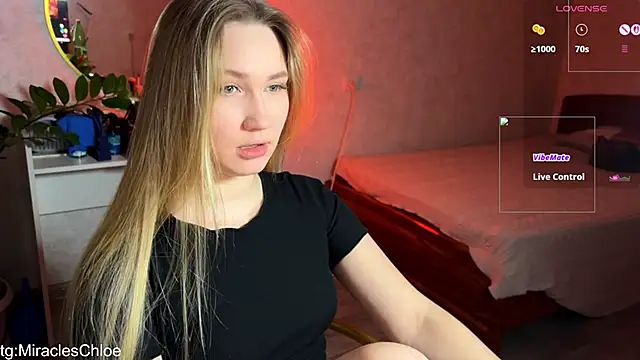 Snapshot of ChloeMillerMeow chatting on 04.25.26 ChloeMillerMeow online show from 04.25.26