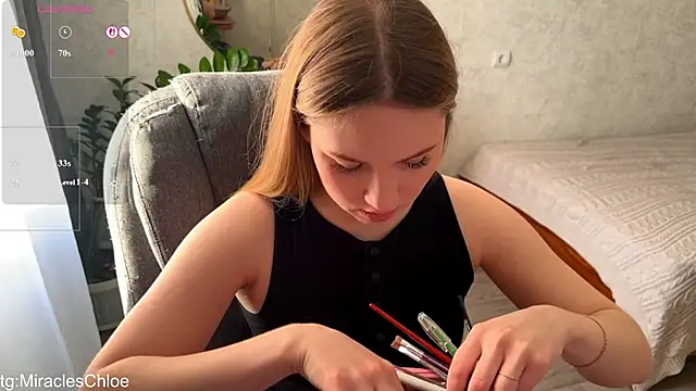Snapshot of ChloeMillerMeow chatting on 04.29.26 ChloeMillerMeow online show from 04.29.26