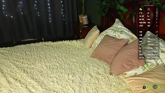 SquirtBabee online show from 11.24.25