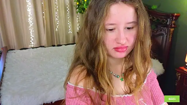 Snapshot of SquirtBabee chatting on 07.29.26 SquirtBabee online show from 07.29.26