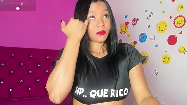 Snapshot of Sofi_Hot_20 chatting on 02.22.25 Sofi Hot 20 online show from 02.22.25