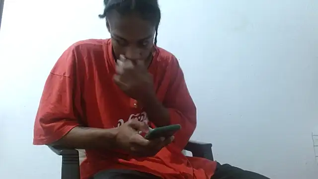 Snapshot of Larry-n-clouds chatting on 02.21.26 Larry-n-clouds online show from 02.21.26