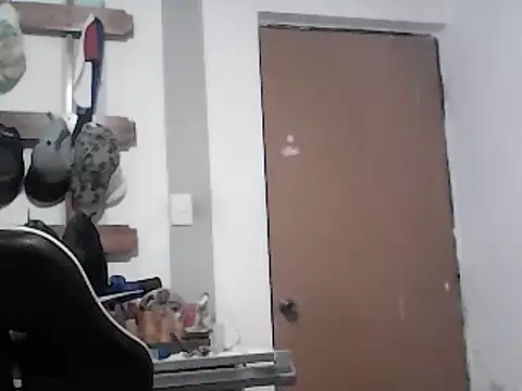 Snapshot of chico_irresistible chatting on 02.18.25 chico irresistible online show from 02.18.25