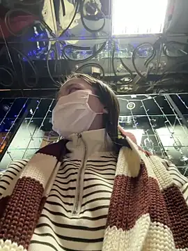 Asianpie  online show from 03.04.25