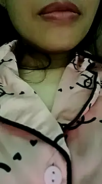 Snapshot of Hana_love20 chatting on 01.15.25 Hana love20 online show from 01.15.25