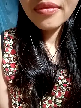 Snapshot of Hana_love20 chatting on 10.17.25 Hana love20 online show from 10.17.25