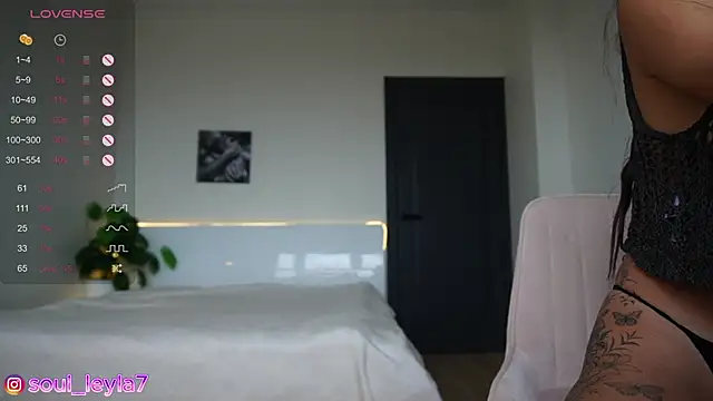 Sola LI online show from 10.24.25