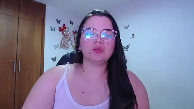 Snapshot of Sarahros1 chatting on 01.09.25 Sarahros1 online show from 01.09.25