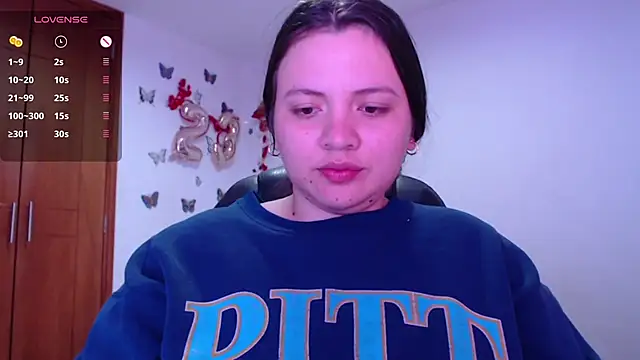 Snapshot of Sarahros1 chatting on 02.25.25 Sarahros1 online show from 02.25.25