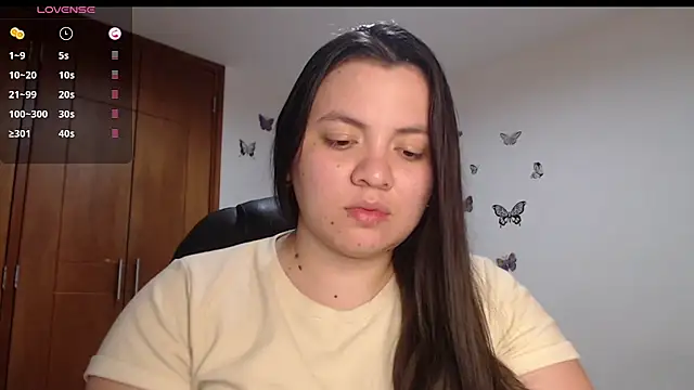 Snapshot of Sarahros1 chatting on 10.09.25 Sarahros1 online show from 10.09.25