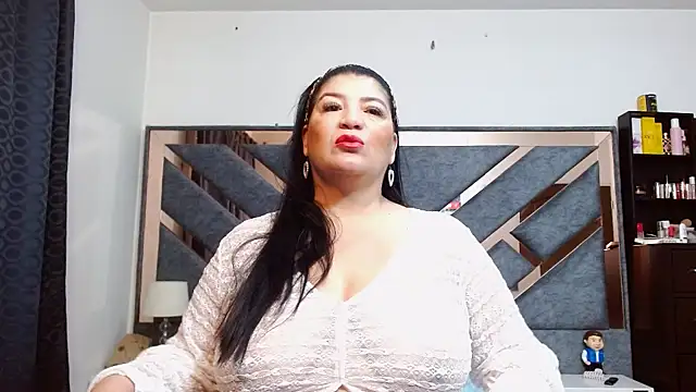 KarlaTesg online show from 07.14.26