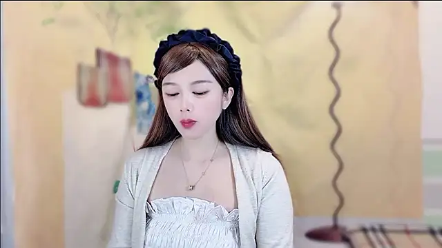 Snapshot of VIWVI chatting on 11.04.25 VIWVI online show from 11.04.25