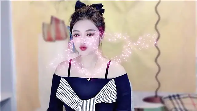 Snapshot of VIWVI chatting on 11.10.25 VIWVI online show from 11.10.25