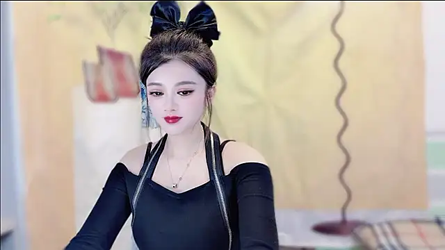 Snapshot of VIWVI chatting on 11.11.25 VIWVI online show from 11.11.25