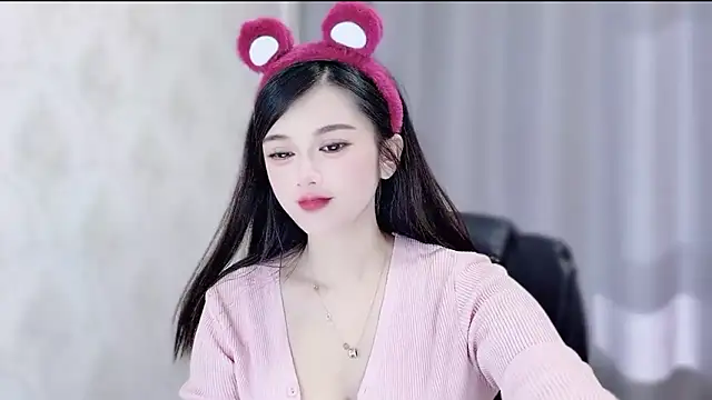 Snapshot of VIWVI chatting on 02.02.26 VIWVI online show from 02.02.26