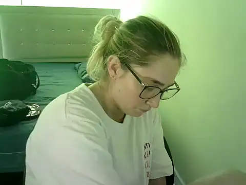 katy pp online show from 10.04.25