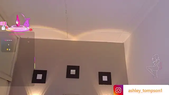 ashley Tompson1 online show from 03.20.25