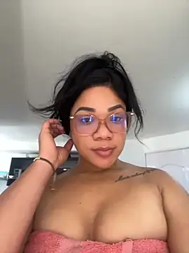 ashley Tompson1 online show from 11.06.25