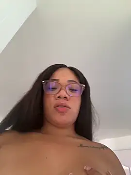 ashley Tompson1 online show from 04.25.26