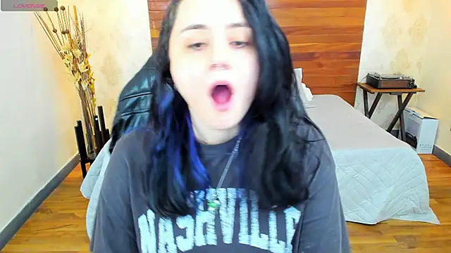 KatherineBond online show from 12.30.24