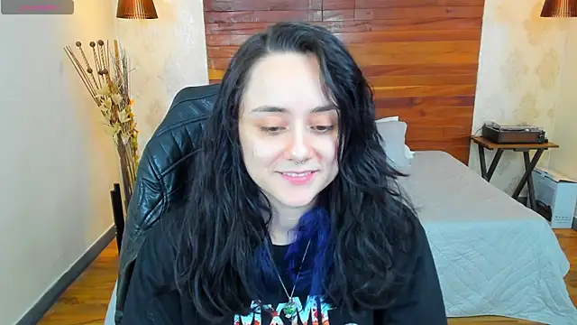 KatherineBond online show from 01.05.25