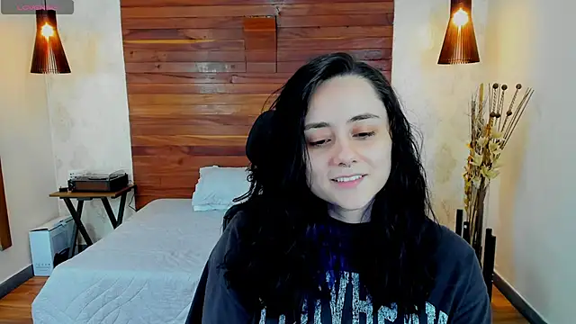 KatherineBond online show from 01.15.25