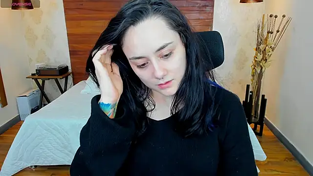 KatherineBond online show from 01.17.25