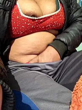 Priya Bong online show from 01.06.25