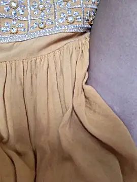Priya Bong online show from 05.22.26