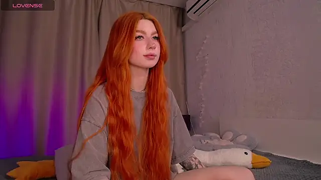 Snapshot of Evaa_Moonn_ chatting on 03.11.25 Evaa Moonn  online show from 03.11.25