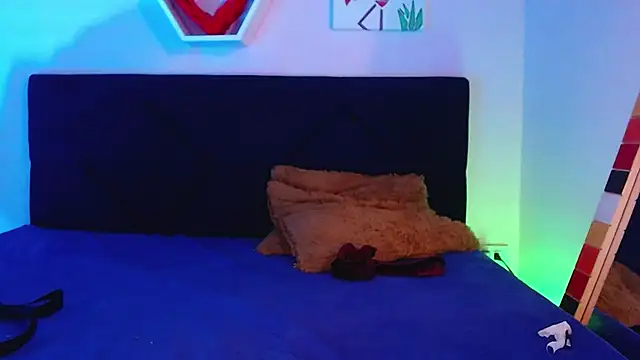 AnnaliOlsenX online show from 12.19.24