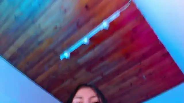 AnnaliOlsenX online show from 12.29.24