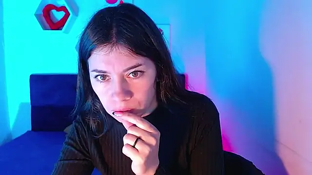 AnnaliOlsenX online show from 12.30.24