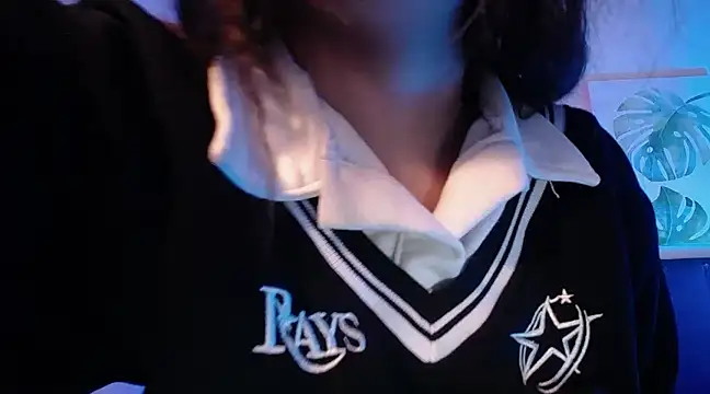 AnnaliOlsenX online show from 02.12.25