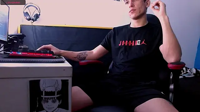 Snapshot of deividcloud36 chatting on 03.17.26 deividcloud36 online show from 03.17.26