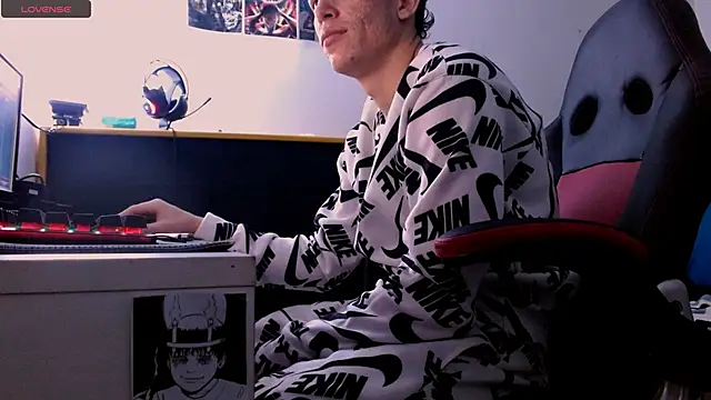 Snapshot of deividcloud36 chatting on 03.20.26 deividcloud36 online show from 03.20.26