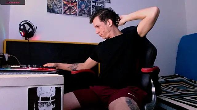 Snapshot of deividcloud36 chatting on 03.25.26 deividcloud36 online show from 03.25.26