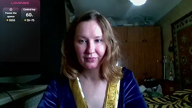 AnnaXLovers online show from 12.15.24