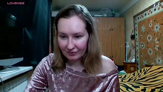 AnnaXLovers online show from 03.04.25