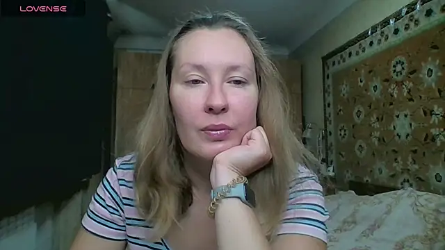 AnnaXLovers online show from 09.12.25