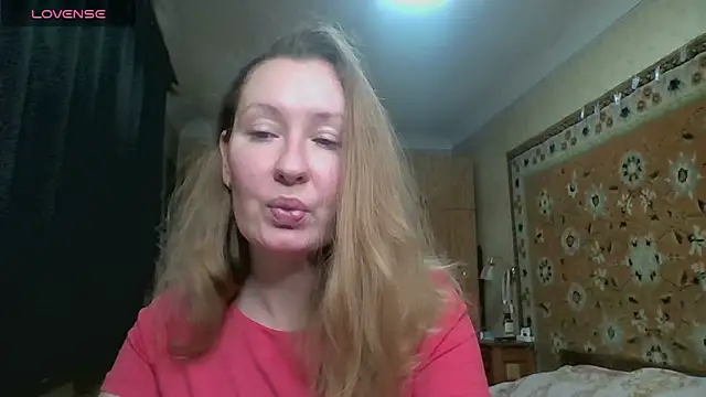 AnnaXLovers online show from 11.28.25